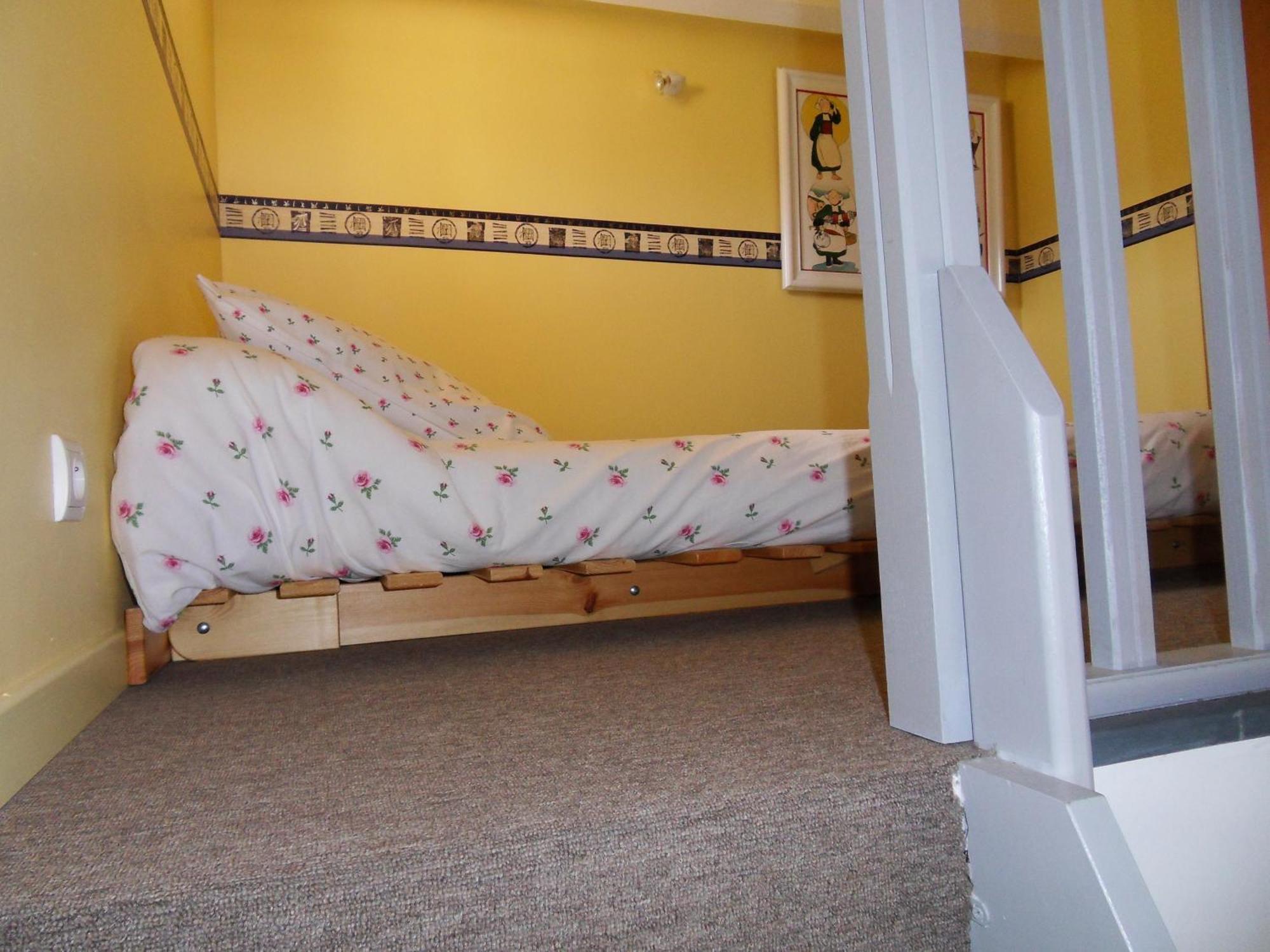 Oppède ル ジャルダン ディヴァナ Bed & Breakfast エクステリア 写真