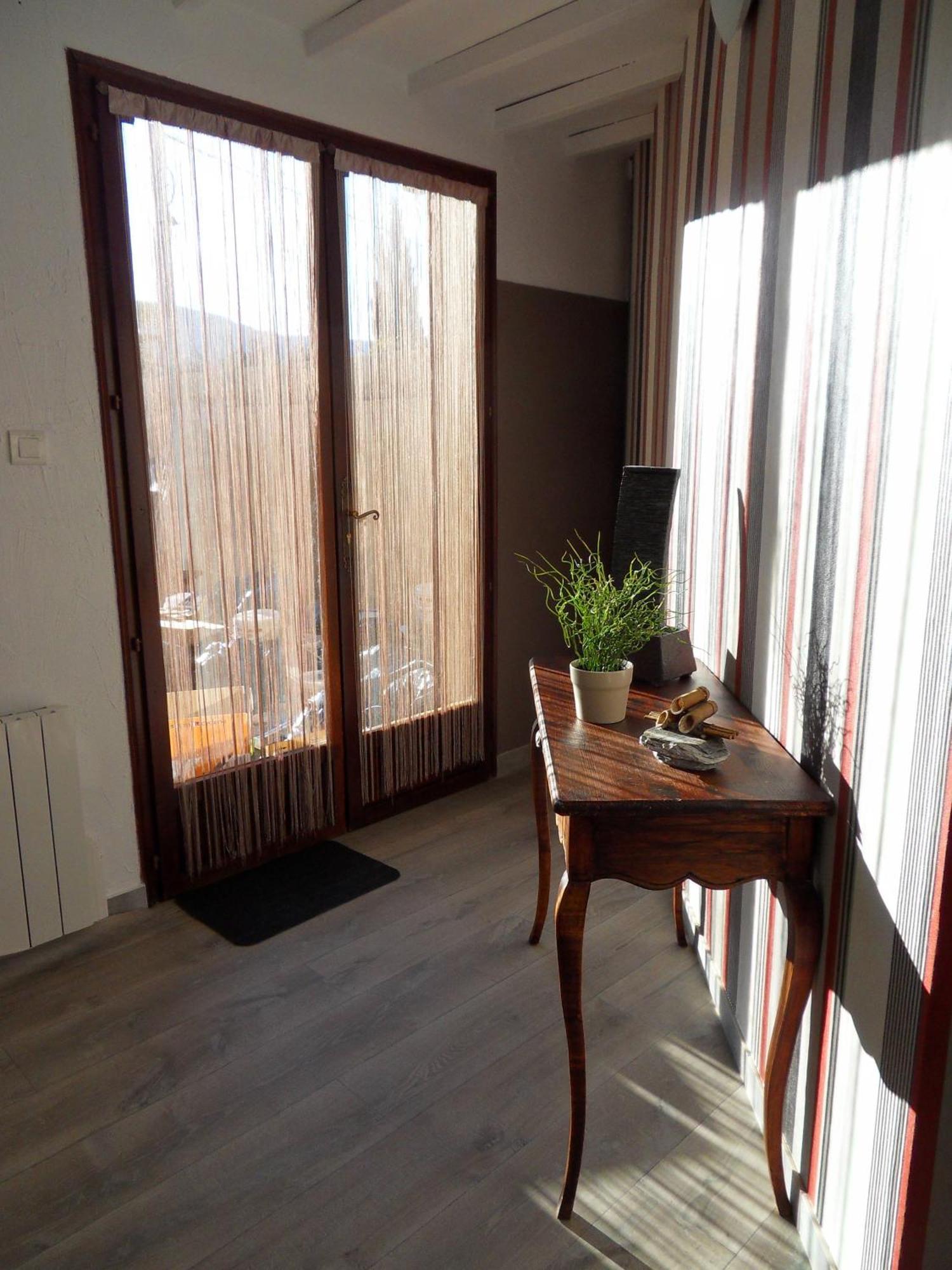 Oppède ル ジャルダン ディヴァナ Bed & Breakfast エクステリア 写真